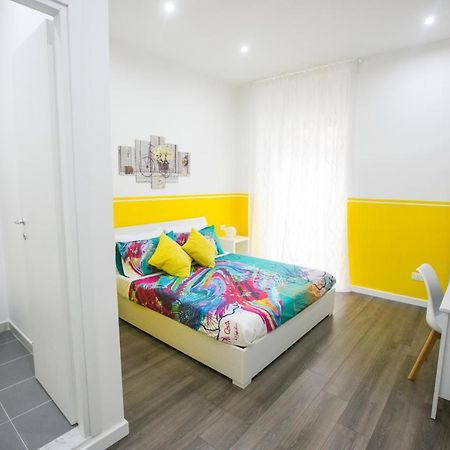 Vulkania Rooms Napoli Bagian luar foto