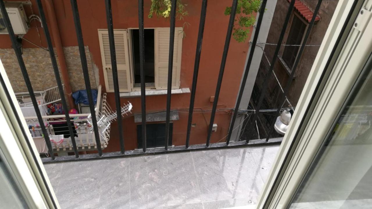 Vulkania Rooms Napoli Bagian luar foto