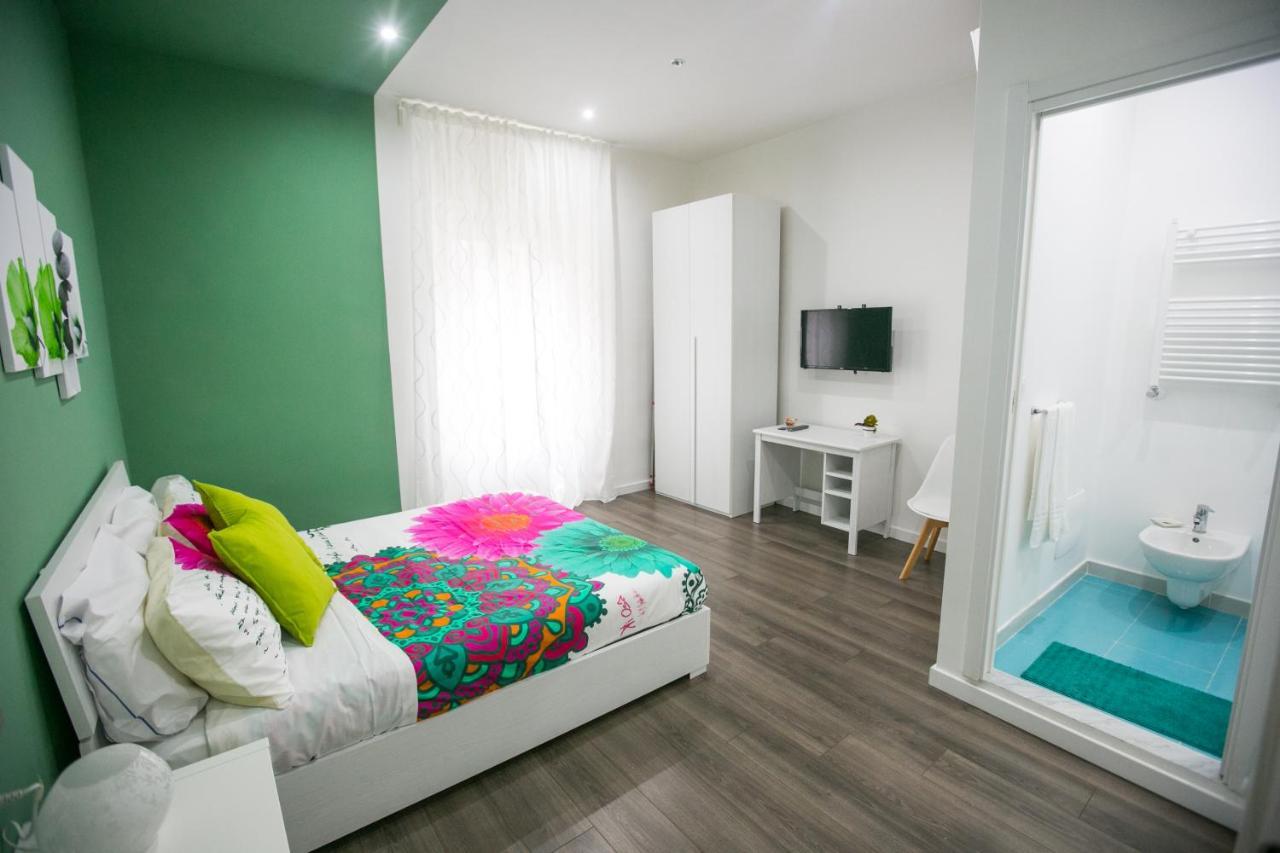 Vulkania Rooms Napoli Bagian luar foto