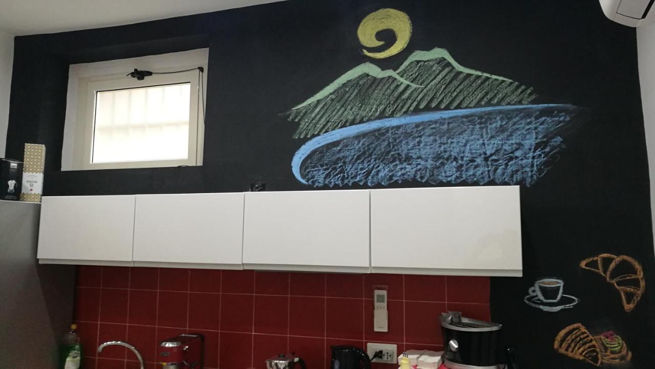 Vulkania Rooms Napoli Bagian luar foto
