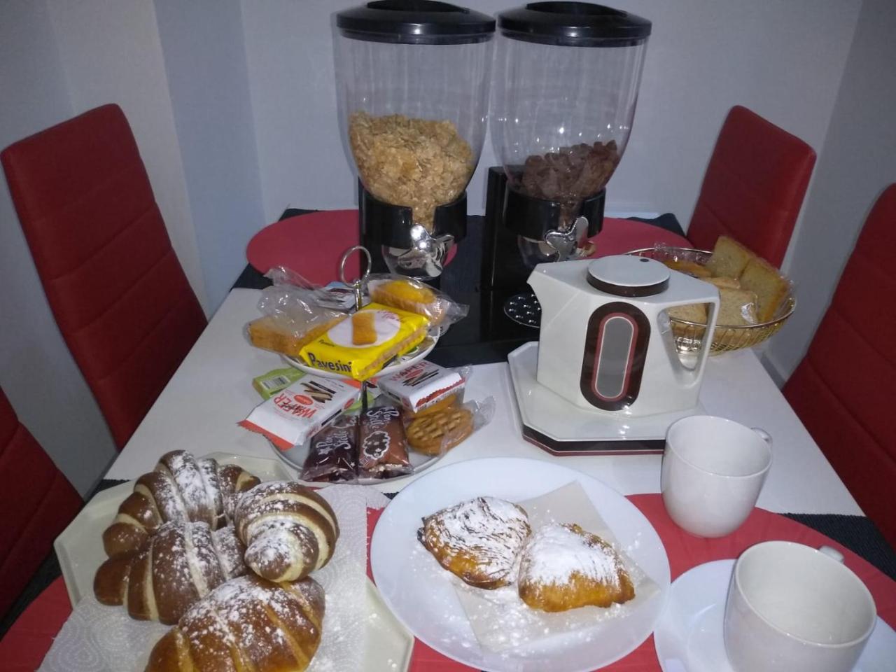 Vulkania Rooms Napoli Bagian luar foto